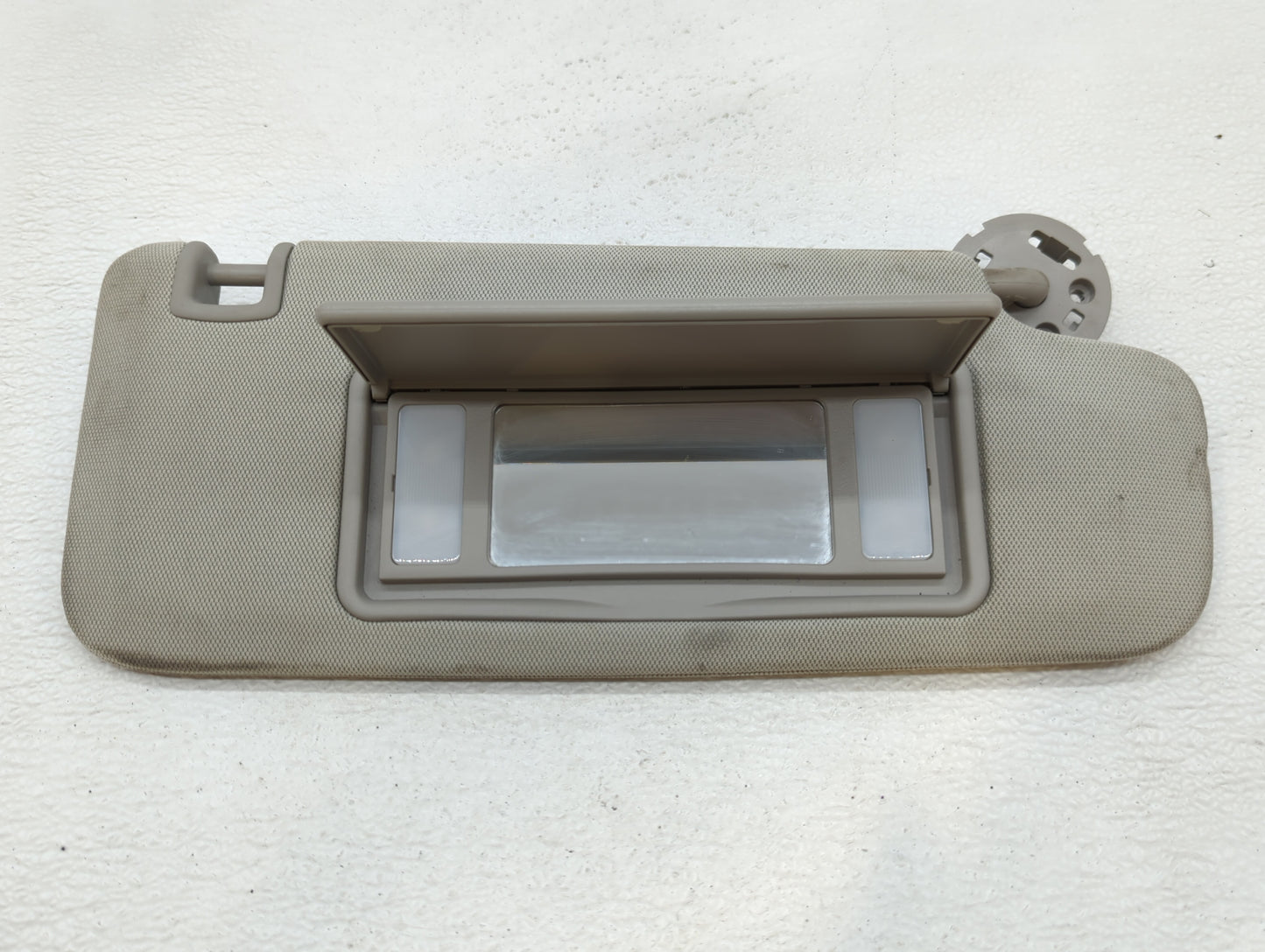 2013-2016 Chevrolet Malibu Sun Visor Shade Replacement Passenger Right Mirror Fits Fits 2013 2014 2015 2016 OEM Used Auto Pa