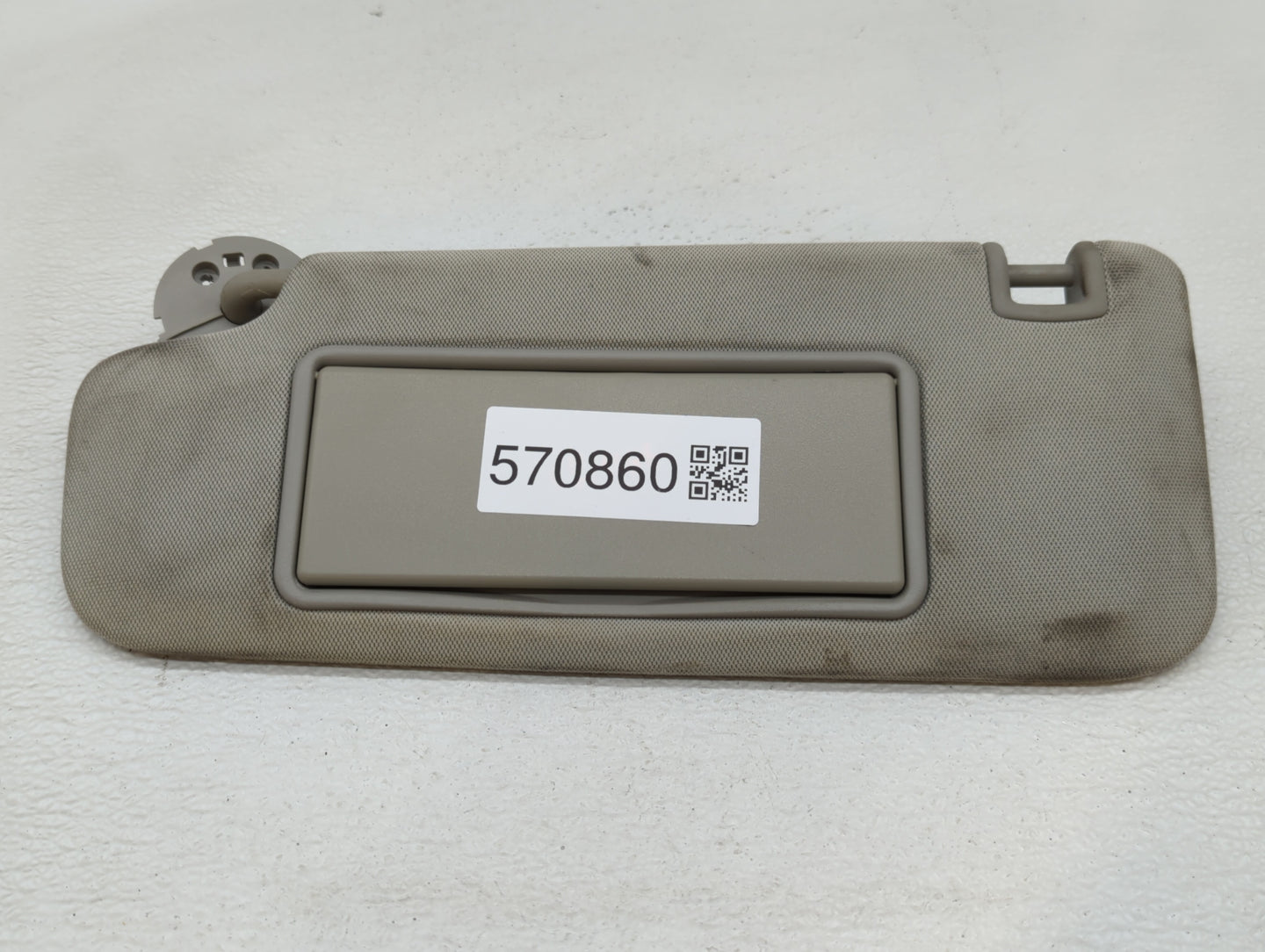 2013-2016 Chevrolet Malibu Sun Visor Shade Replacement Driver Left Mirror Fits Fits 2013 2014 2015 2016 OEM Used Auto Parts 