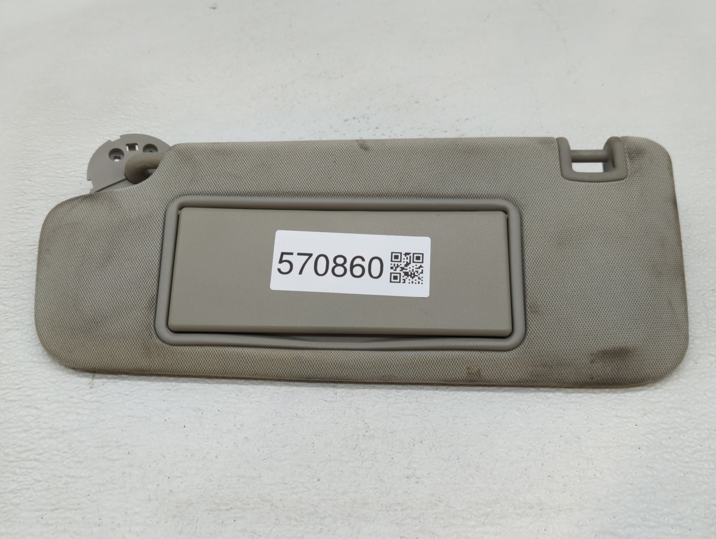 2013-2016 Chevrolet Malibu Sun Visor Shade Replacement Driver Left Mirror Fits Fits 2013 2014 2015 2016 OEM Used Auto Parts 