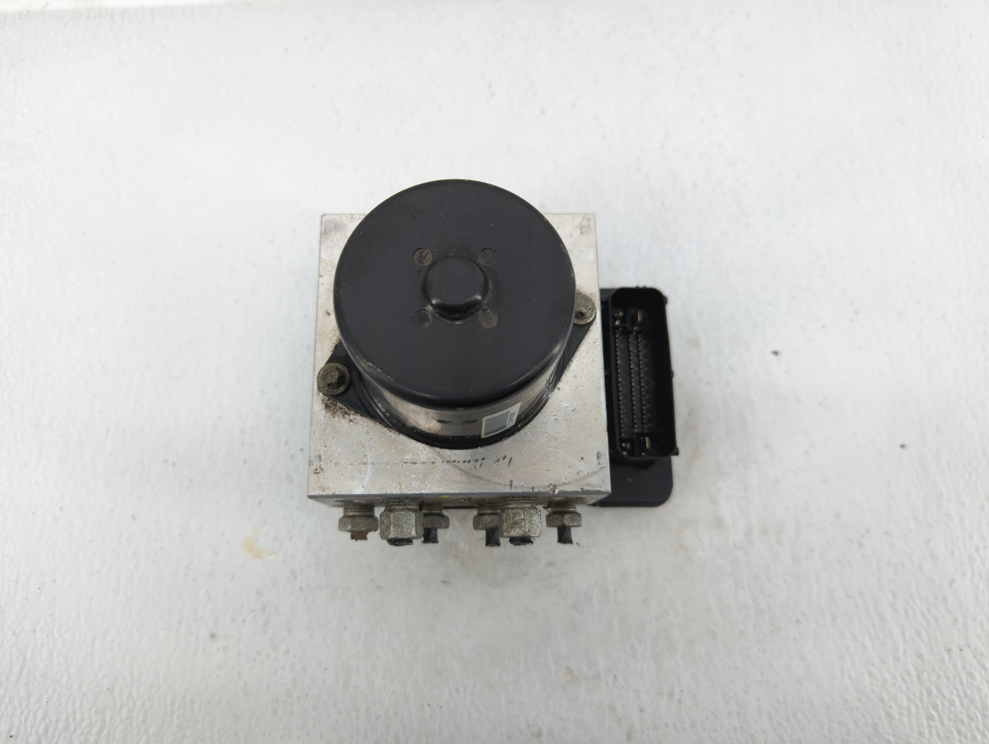 2013-2016 Chevrolet Malibu ABS Pump Control Module Replacement P/N:22863598 Fits Fits 2012 2013 2014 2015 2016 OEM Used Auto