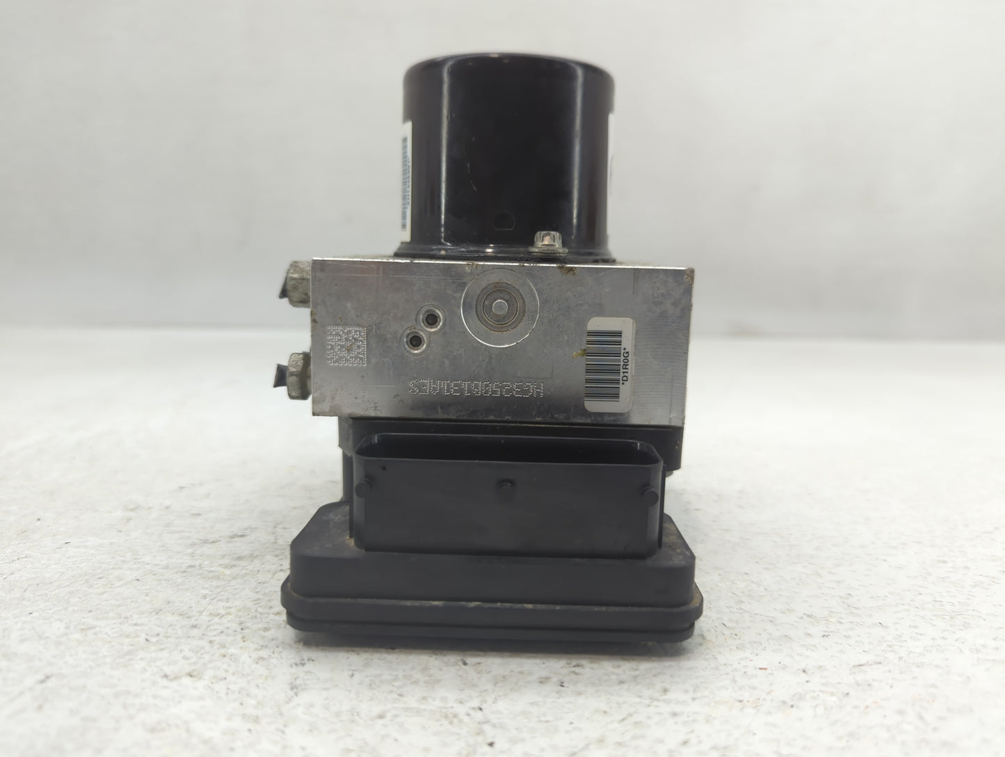 2013-2016 Chevrolet Malibu ABS Pump Control Module Replacement P/N:22863598 Fits Fits 2012 2013 2014 2015 2016 OEM Used Auto
