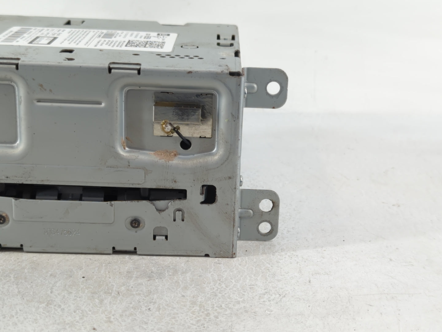 2014-2016 Chevrolet Malibu Am Fm Cd Player Radio Receiver - Oemusedautoparts1.com