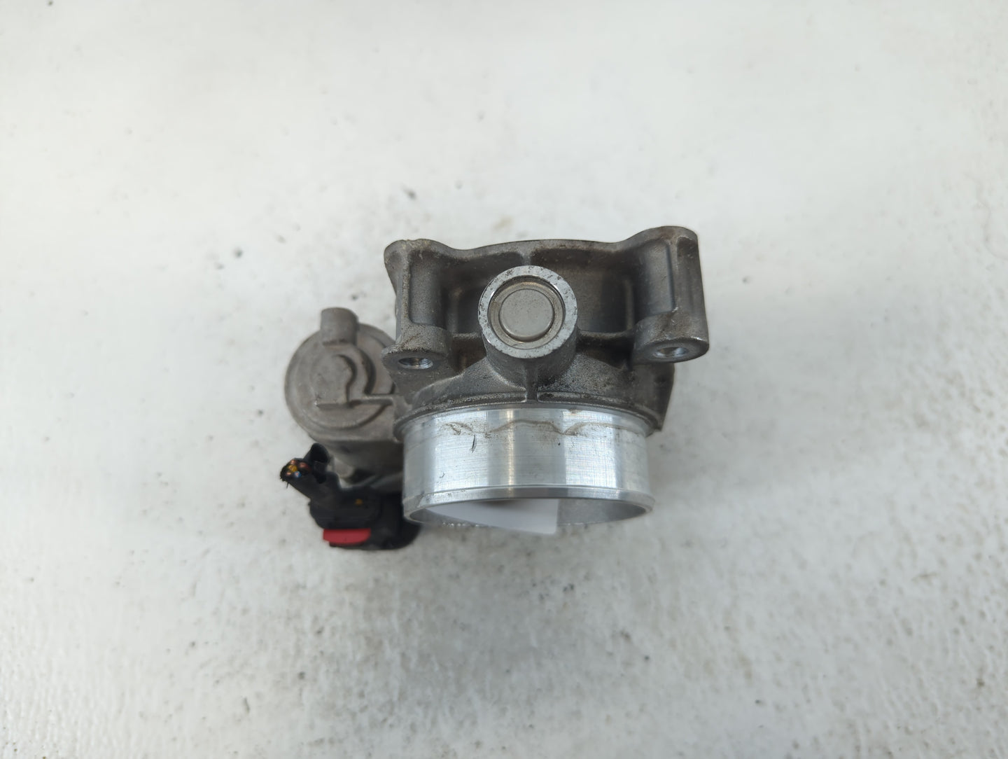 2013-2015 Chevrolet Malibu Throttle Body P/N:1267217BA Fits Fits 2013 2014 2015 2017 2018 2019 2020 OEM Used Auto Parts - Oe