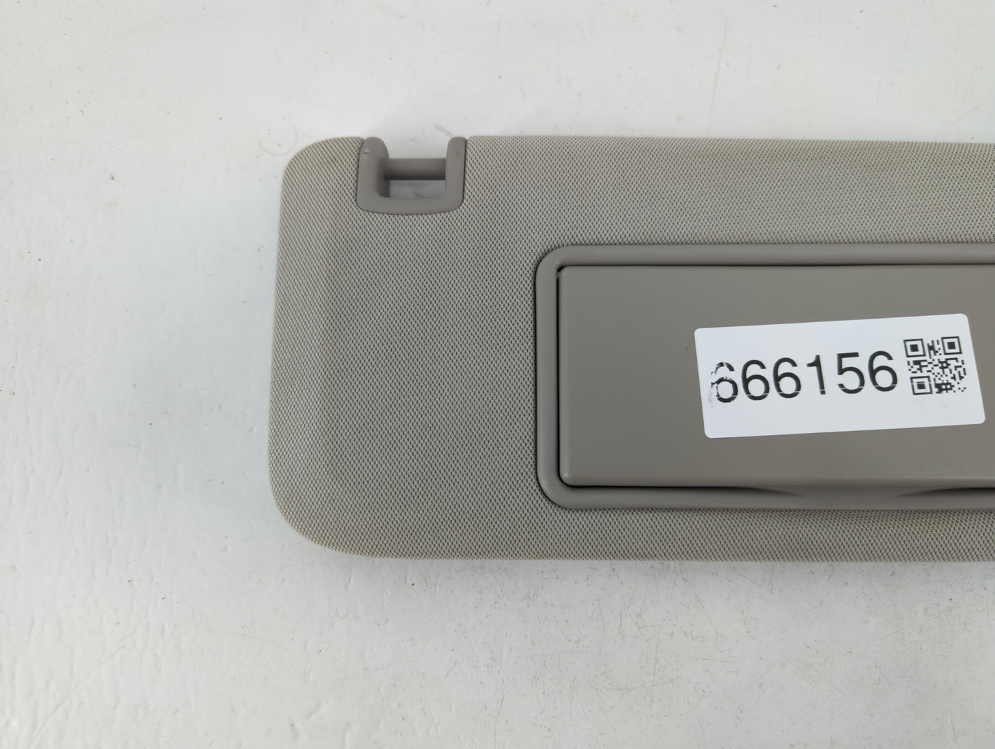 2013-2016 Chevrolet Malibu Sun Visor Shade Replacement Passenger Right Mirror Fits Fits 2013 2014 2015 2016 OEM Used Auto Pa