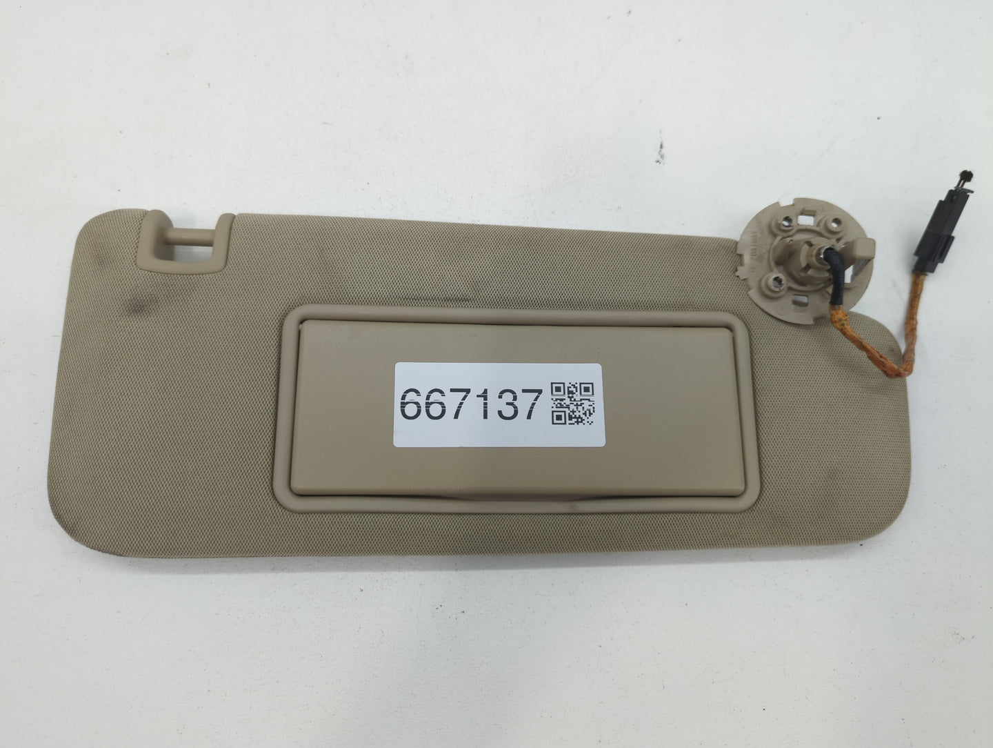 2013-2016 Chevrolet Malibu Sun Visor Shade Replacement Passenger Right Mirror Fits Fits 2013 2014 2015 2016 OEM Used Auto Pa