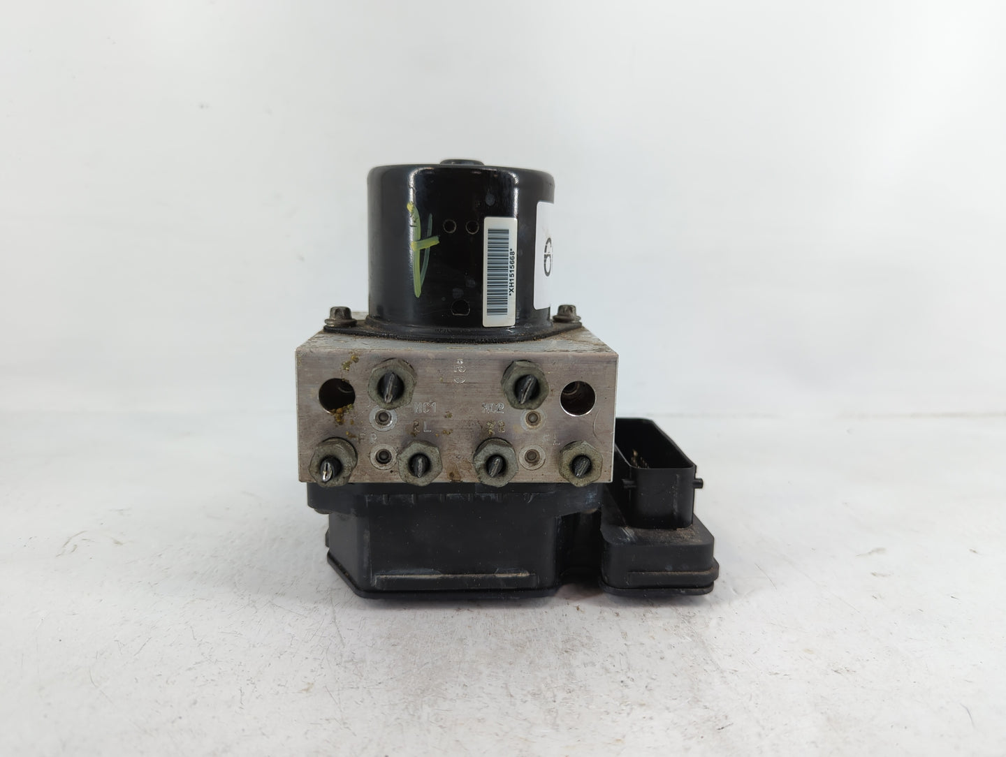 2013-2016 Chevrolet Malibu ABS Pump Control Module Replacement P/N:22863598 Fits Fits 2012 2013 2014 2015 2016 OEM Used Auto