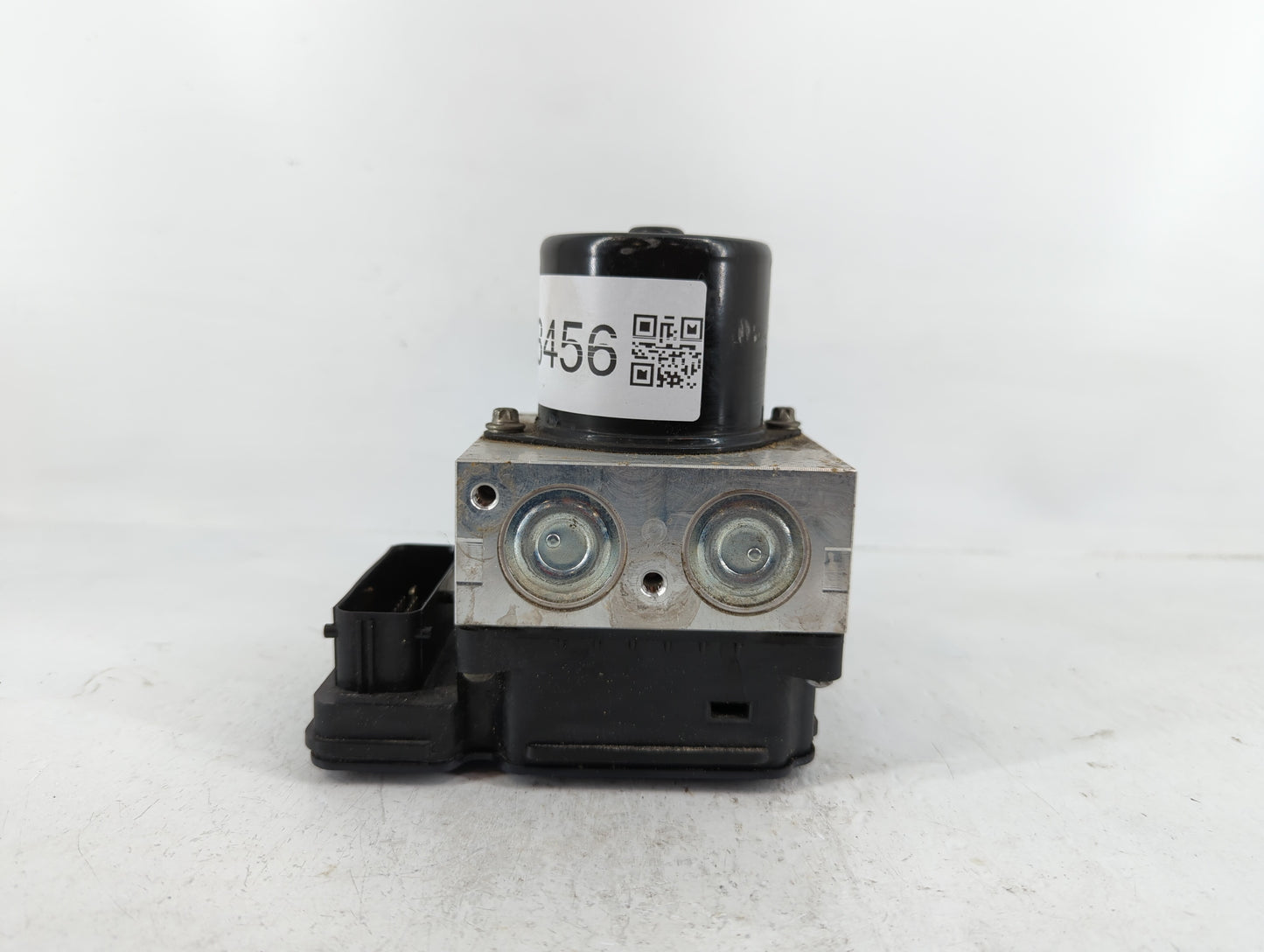 2013-2016 Chevrolet Malibu ABS Pump Control Module Replacement P/N:22863598 Fits Fits 2012 2013 2014 2015 2016 OEM Used Auto