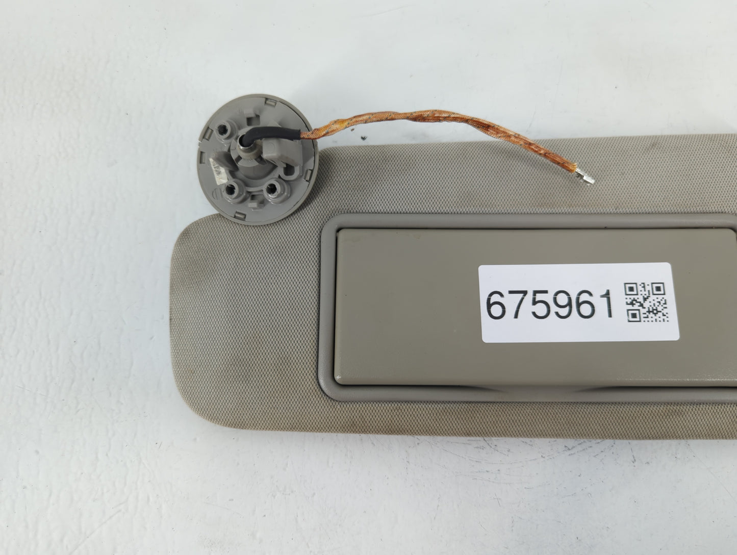 2013-2016 Chevrolet Malibu Sun Visor Shade Replacement Driver Left Mirror Fits Fits 2013 2014 2015 2016 OEM Used Auto Parts 