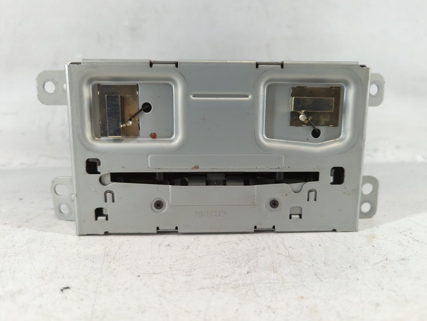 2014-2016 Chevrolet Malibu Radio AM FM Cd Player Receiver Replacement P/N:22965236 Fits Fits 2014 2015 2016 OEM Used Auto Pa
