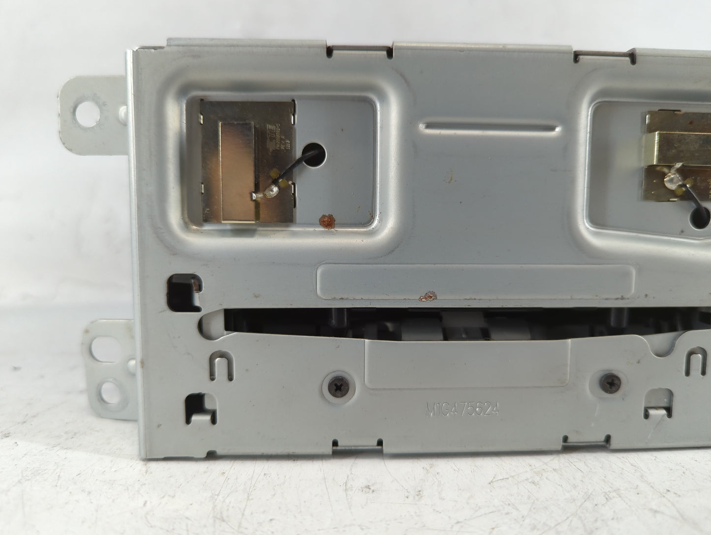 2014-2016 Chevrolet Malibu Radio AM FM Cd Player Receiver Replacement P/N:22965236 Fits Fits 2014 2015 2016 OEM Used Auto Pa