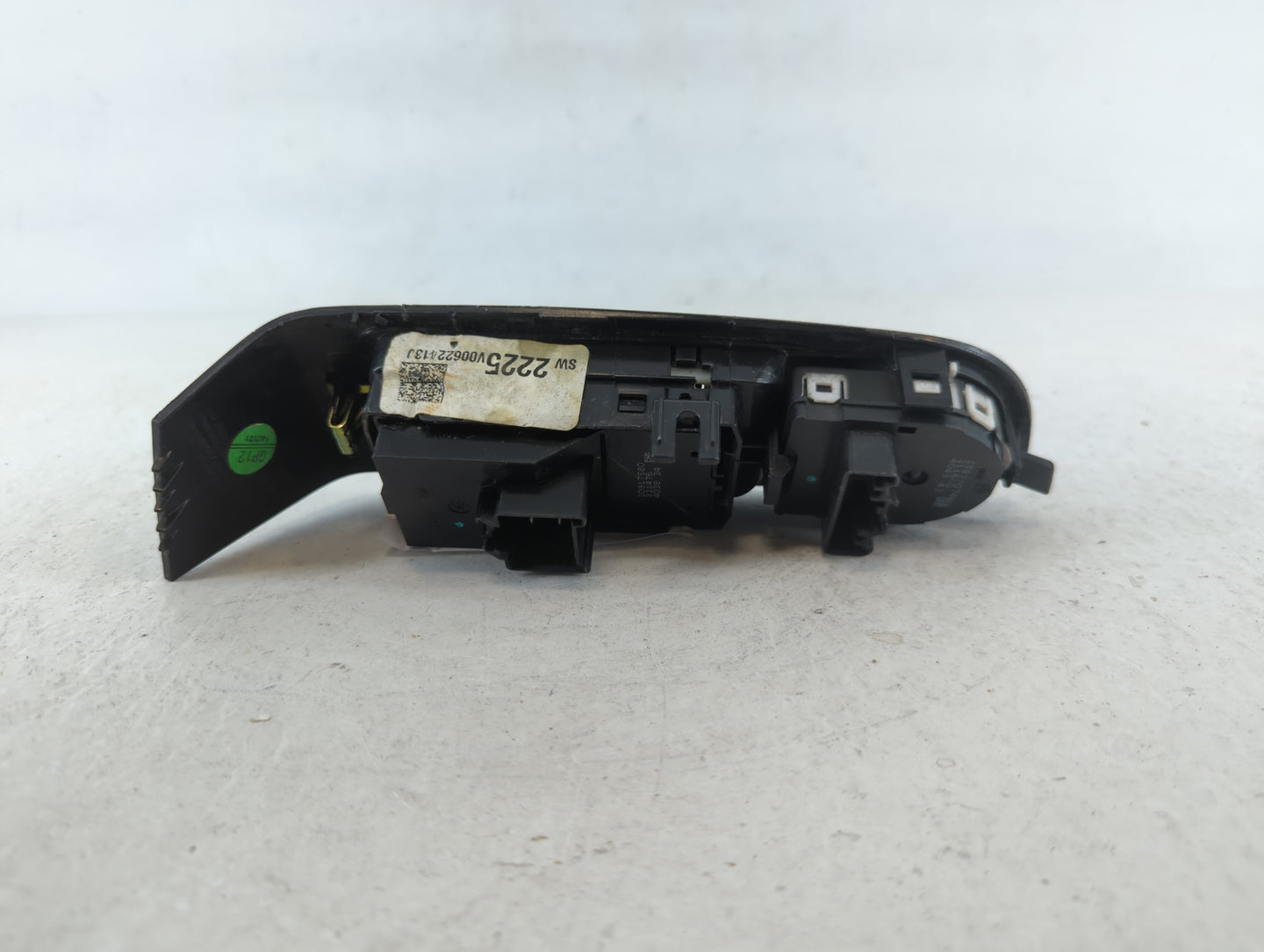 2014-2016 Chevrolet Malibu Master Power Window Switch Replacement Driver Side Left P/N:20917580 Fits OEM Used Auto Parts - O