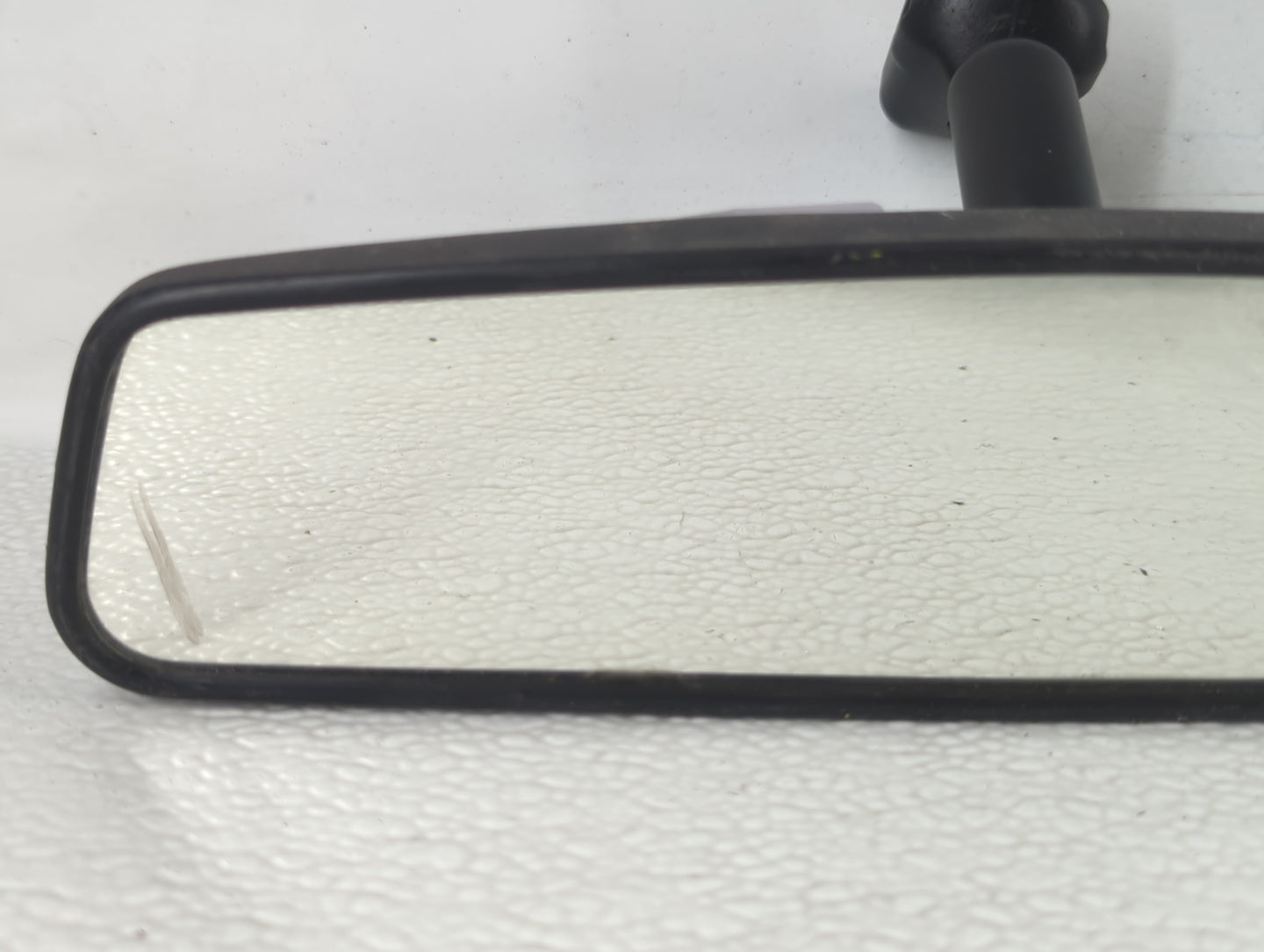 1997-2012 Chevrolet Malibu Interior Rear View Mirror Replacement OEM P/N:E8011083 Fits OEM Used Auto Parts - Oemusedautopart