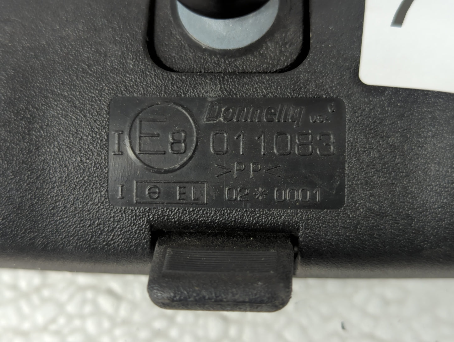 1997-2012 Chevrolet Malibu Interior Rear View Mirror Replacement OEM P/N:E8011083 Fits OEM Used Auto Parts - Oemusedautopart