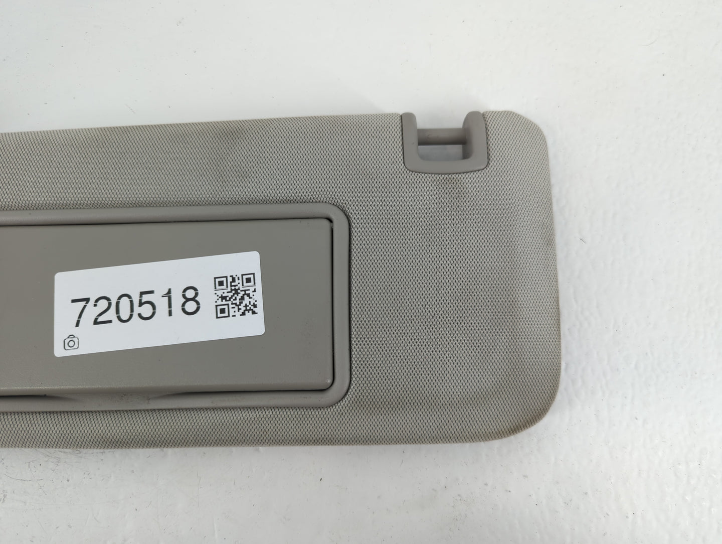 2013-2016 Chevrolet Malibu Sun Visor Shade Replacement Driver Left Mirror Fits Fits 2013 2014 2015 2016 OEM Used Auto Parts 