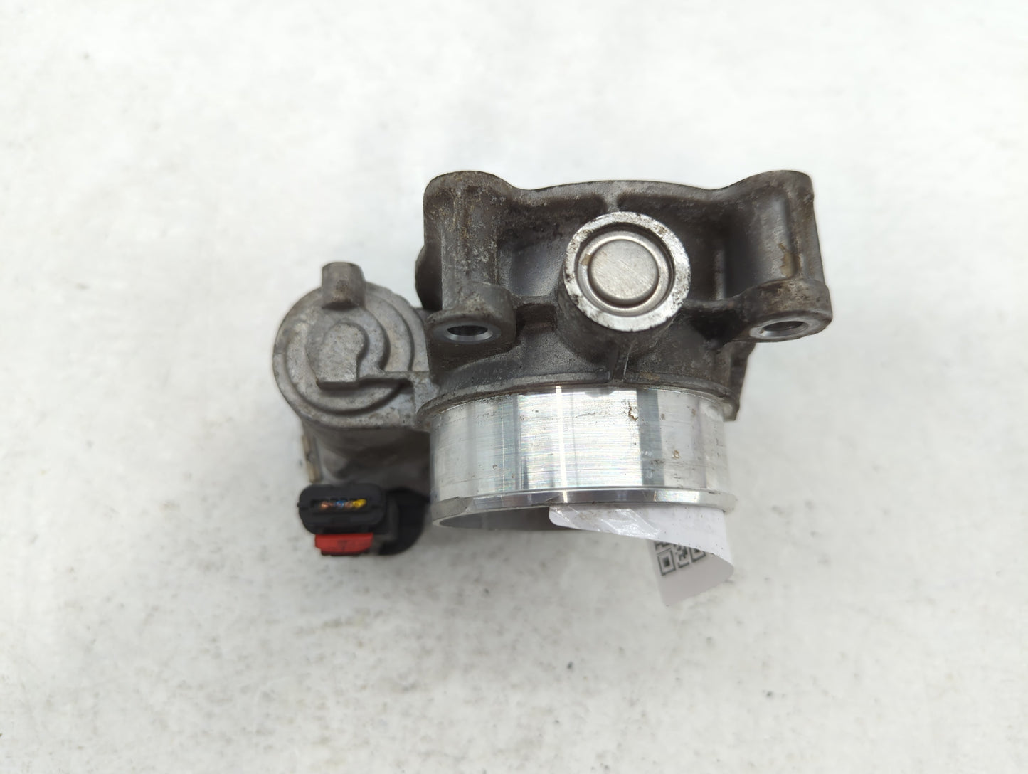 2013-2021 Chevrolet Malibu Throttle Body P/N:12627217DA Fits Fits 2013 2014 2015 2016 2017 2018 2019 2020 2021 OEM Used Auto