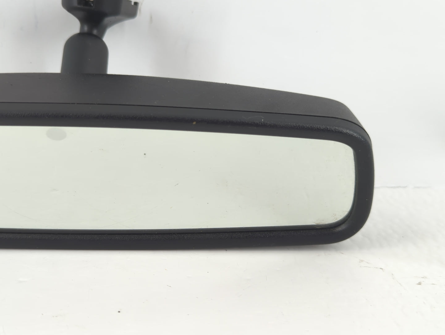 2013-2016 Chevrolet Malibu Interior Rear View Mirror Replacement OEM P/N:IE11026533 Fits OEM Used Auto Parts - Oemusedautopa