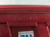 2013-2016 Chevrolet Malibu Tail Light Assembly Passenger Right OEM P/N:05051410 322161, 22907312 Fits Fits 2013 2014 2015 20