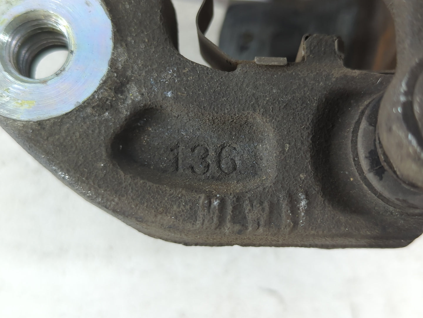 2013-2016 Chevrolet Malibu Front Driver Left Brake Caliper - Oemusedautoparts1.com