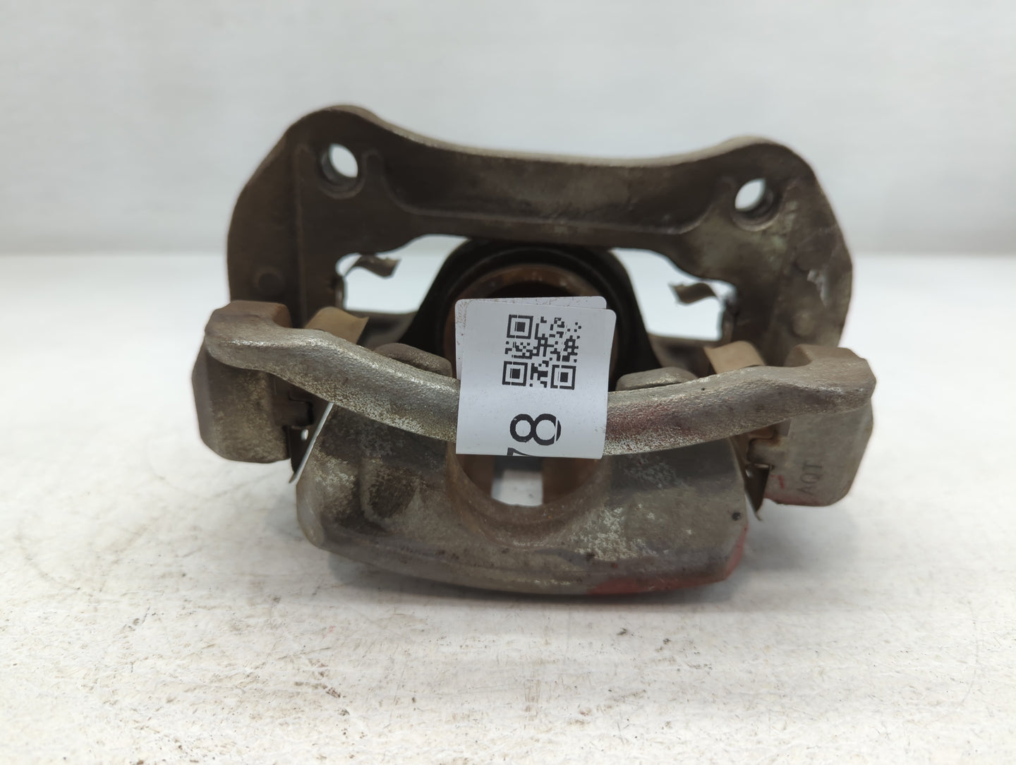 2013-2016 Chevrolet Malibu Front Passenger Right Brake Caliper - Oemusedautoparts1.com