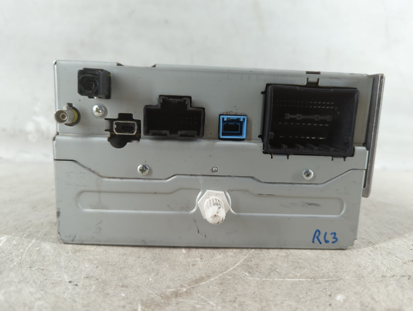 2013-2014 Chevrolet Malibu Radio AM FM Cd Player Receiver Replacement P/N:22925286 Fits Fits 2013 2014 OEM Used Auto Parts -