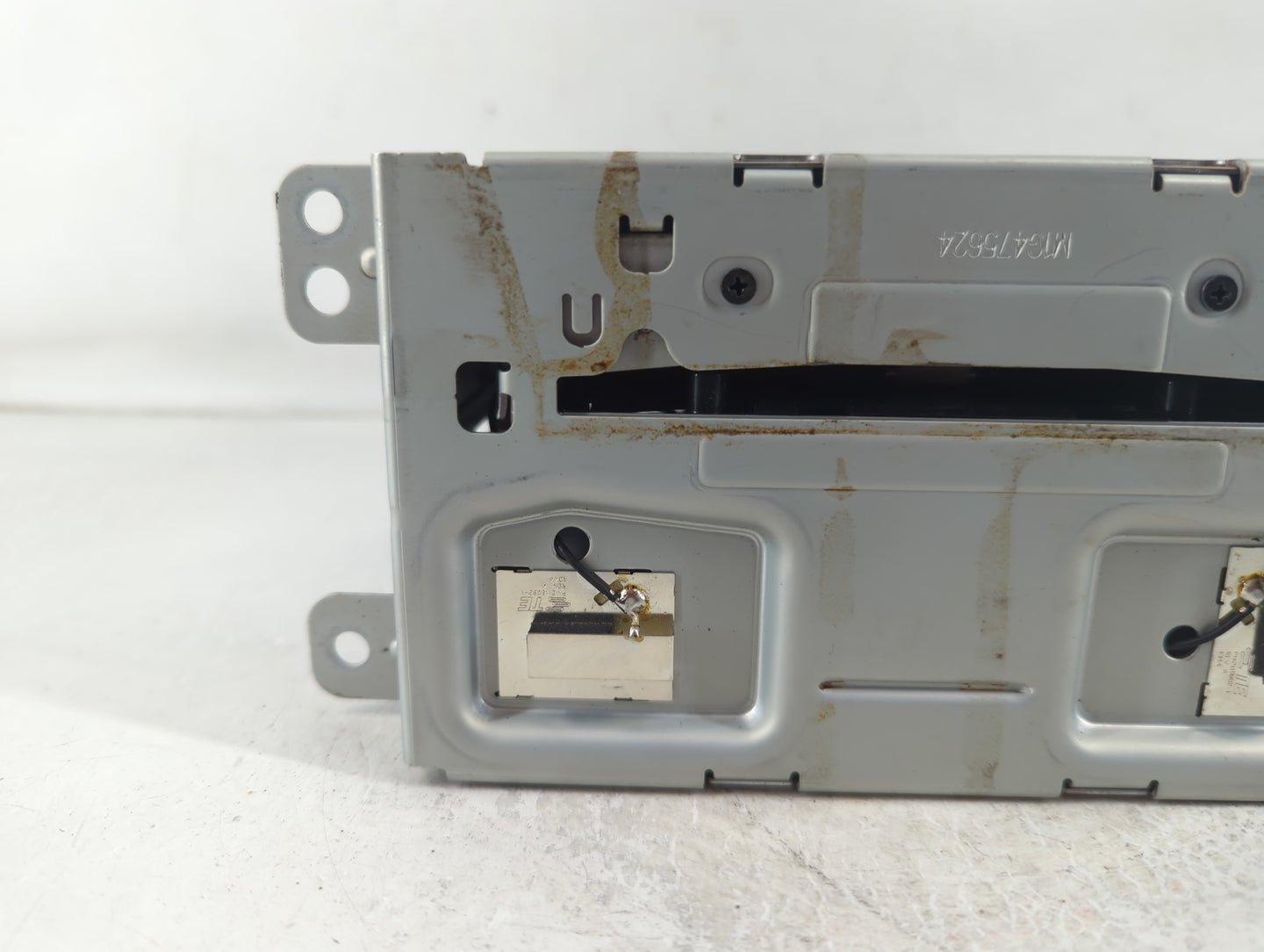 2014-2016 Chevrolet Malibu Radio AM FM Cd Player Receiver Replacement P/N:23206559 Fits Fits 2014 2015 2016 OEM Used Auto Pa