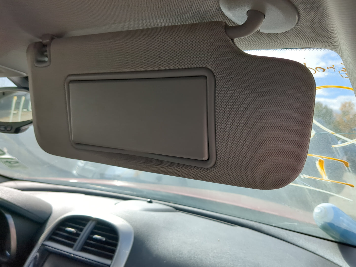 2013-2016 Chevrolet Malibu Sun Visor Shade Replacement Passenger Right Mirror Fits Fits 2013 2014 2015 2016 OEM Used Auto Pa