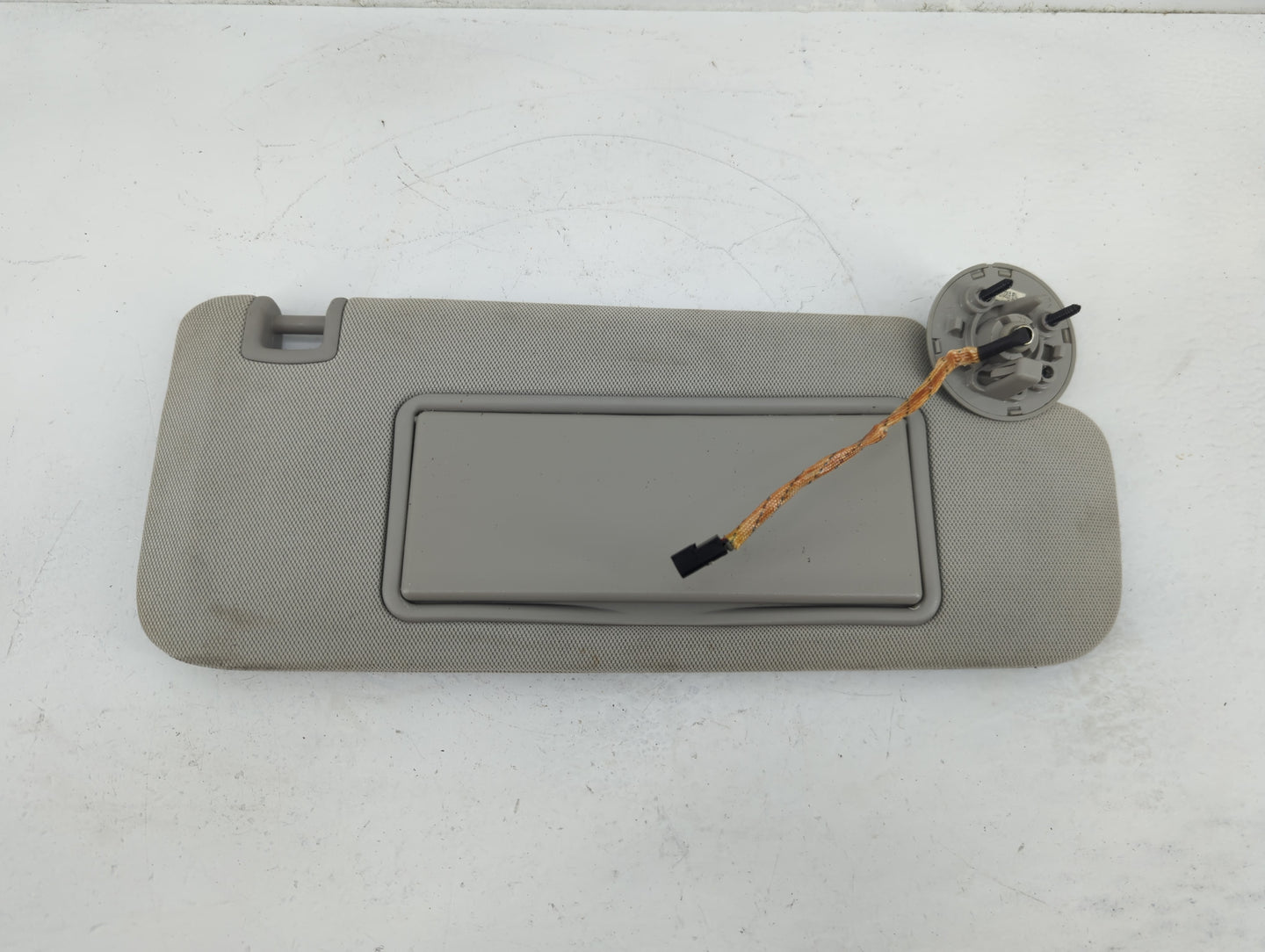 2013-2016 Chevrolet Malibu Sun Visor Shade Replacement Passenger Right Mirror Fits Fits 2013 2014 2015 2016 OEM Used Auto Pa
