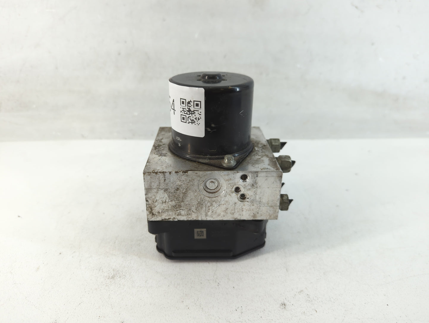 2013-2016 Chevrolet Malibu ABS Pump Control Module Replacement P/N:22863598 Fits Fits 2012 2013 2014 2015 2016 OEM Used Auto