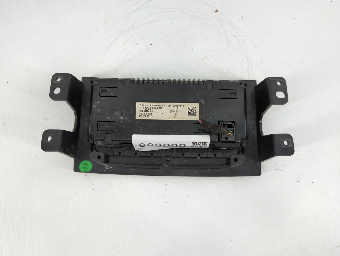 2014-2016 Chevrolet Malibu Information Display Screen - Oemusedautoparts1.com
