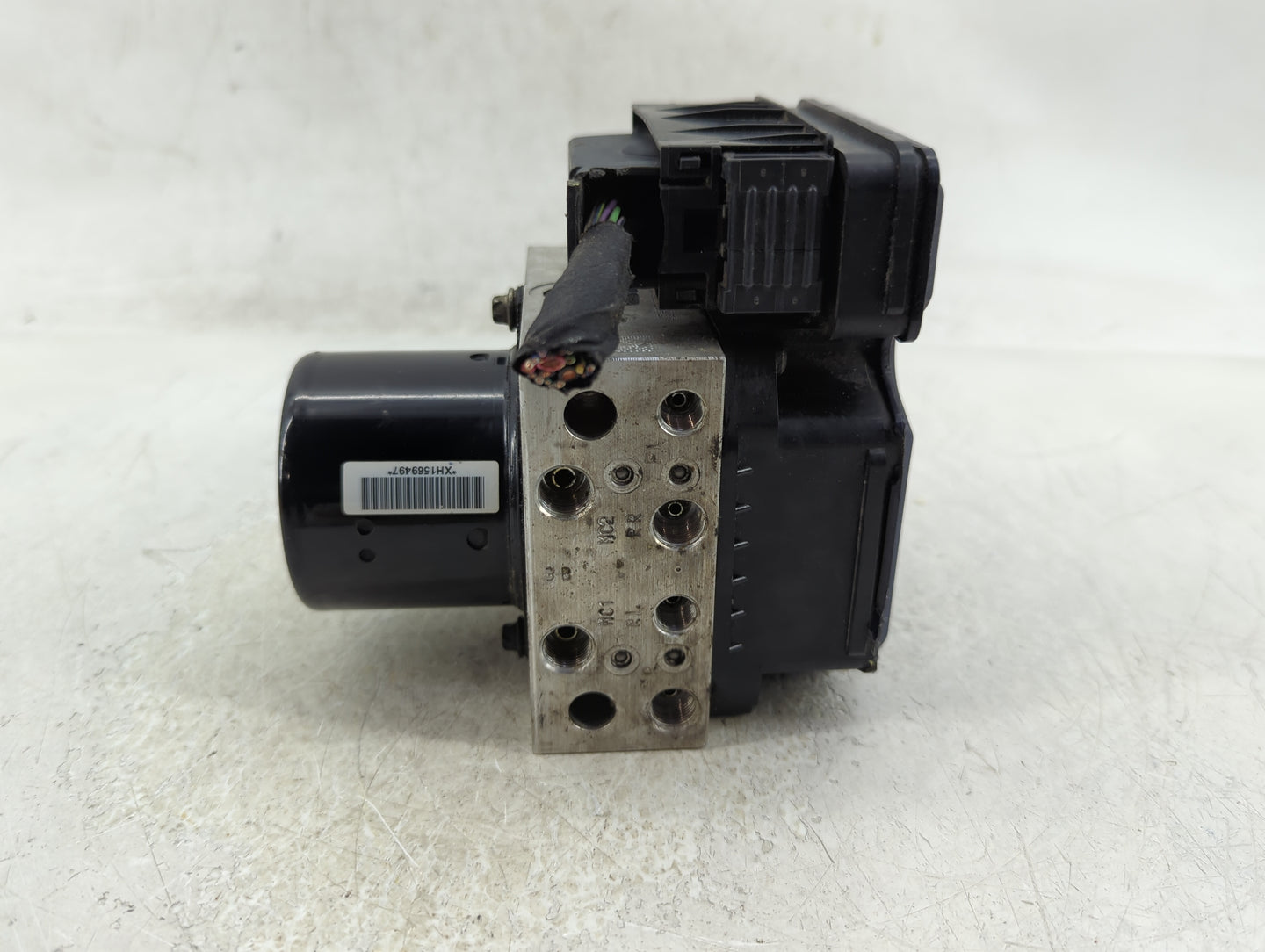 2013-2016 Chevrolet Malibu ABS Pump Control Module Replacement Fits Fits 2012 2013 2014 2015 2016 OEM Used Auto Parts - Oemu