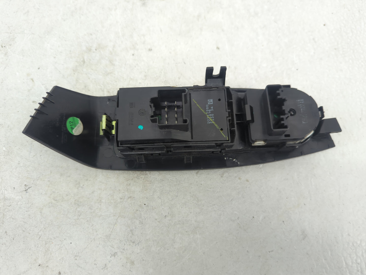 2013-2016 Chevrolet Malibu Master Power Window Switch Replacement Driver Side Left Fits OEM Used Auto Parts - Oemusedautopar
