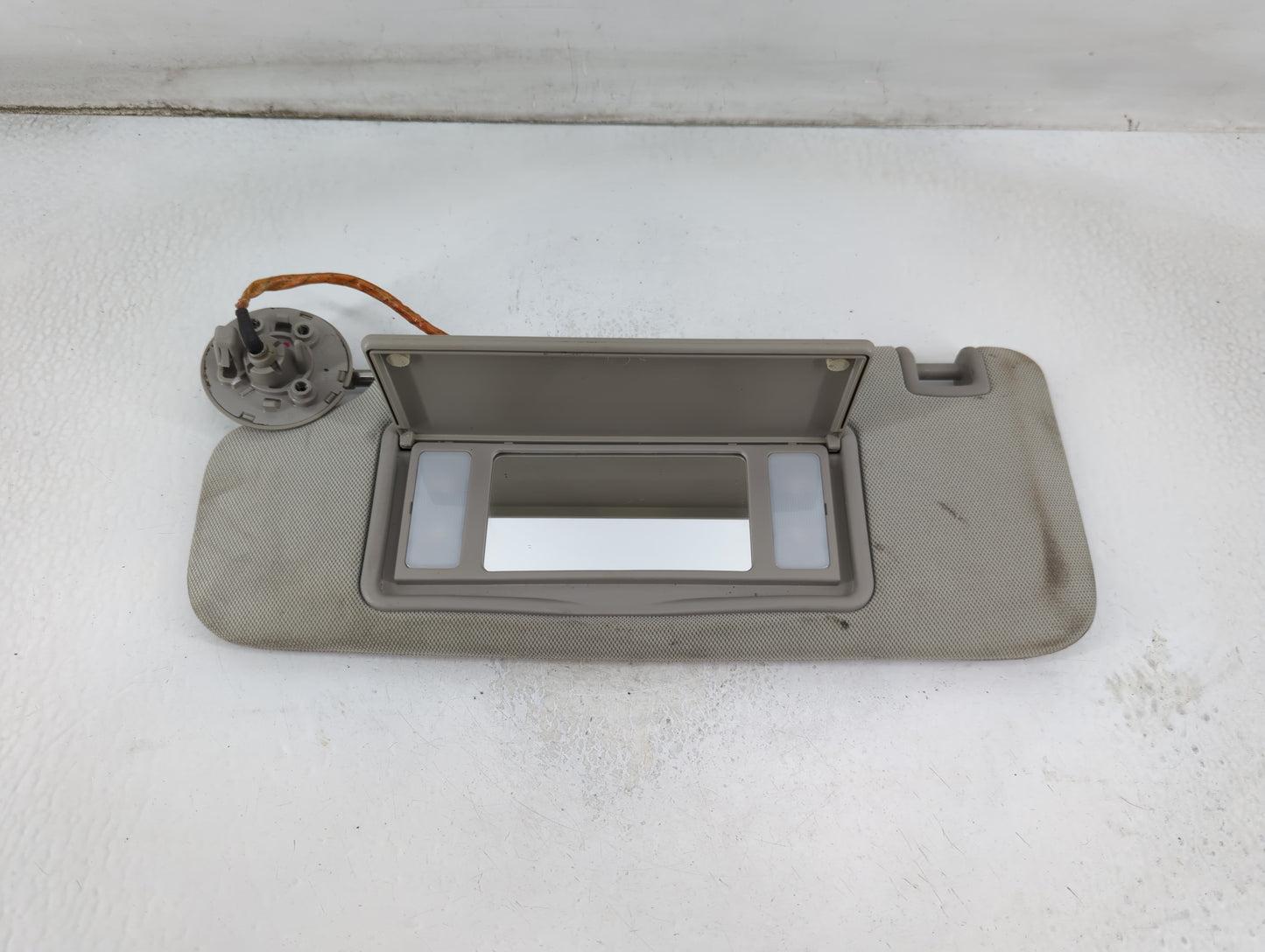 2013-2016 Chevrolet Malibu Sun Visor Shade Replacement Driver Left Mirror Fits Fits 2013 2014 2015 2016 OEM Used Auto Parts 