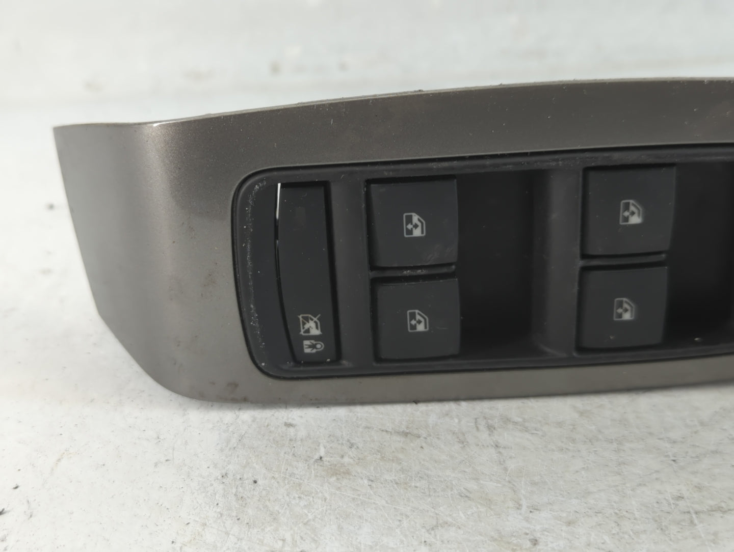 2014-2016 Chevrolet Malibu Master Power Window Switch Replacement Driver Side Left P/N:20917580 Fits OEM Used Auto Parts - O