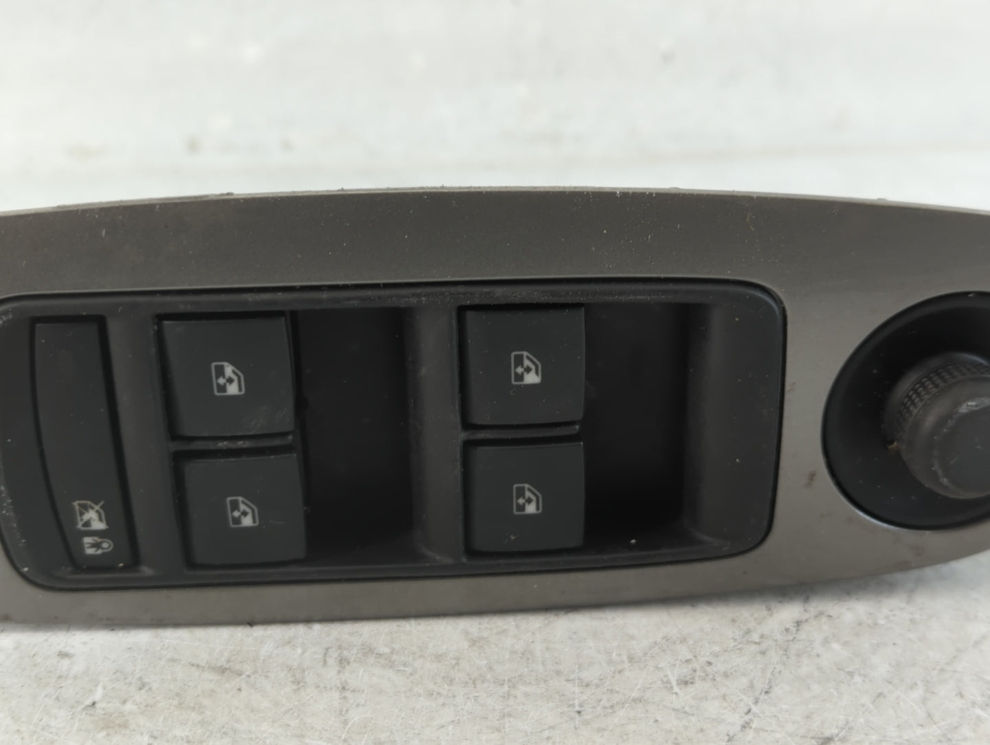 2014-2016 Chevrolet Malibu Master Power Window Switch Replacement Driver Side Left P/N:20917580 Fits OEM Used Auto Parts - O