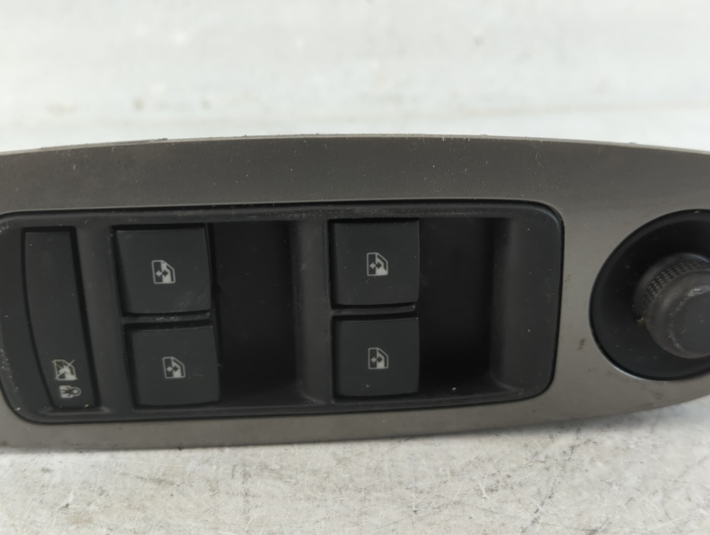 2014-2016 Chevrolet Malibu Master Power Window Switch Replacement Driver Side Left P/N:20917580 Fits OEM Used Auto Parts - O