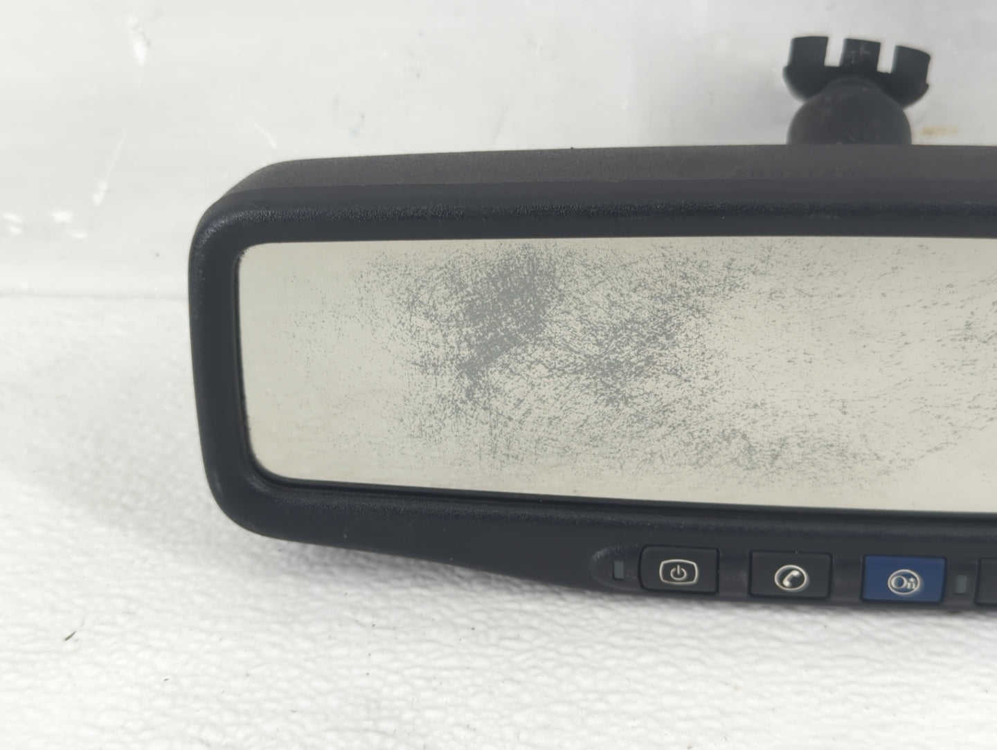 2014-2019 Chevrolet Silverado Interior Rear View Mirror Replacement OEM P/N:E11026152 Fits OEM Used Auto Parts - Oemusedauto