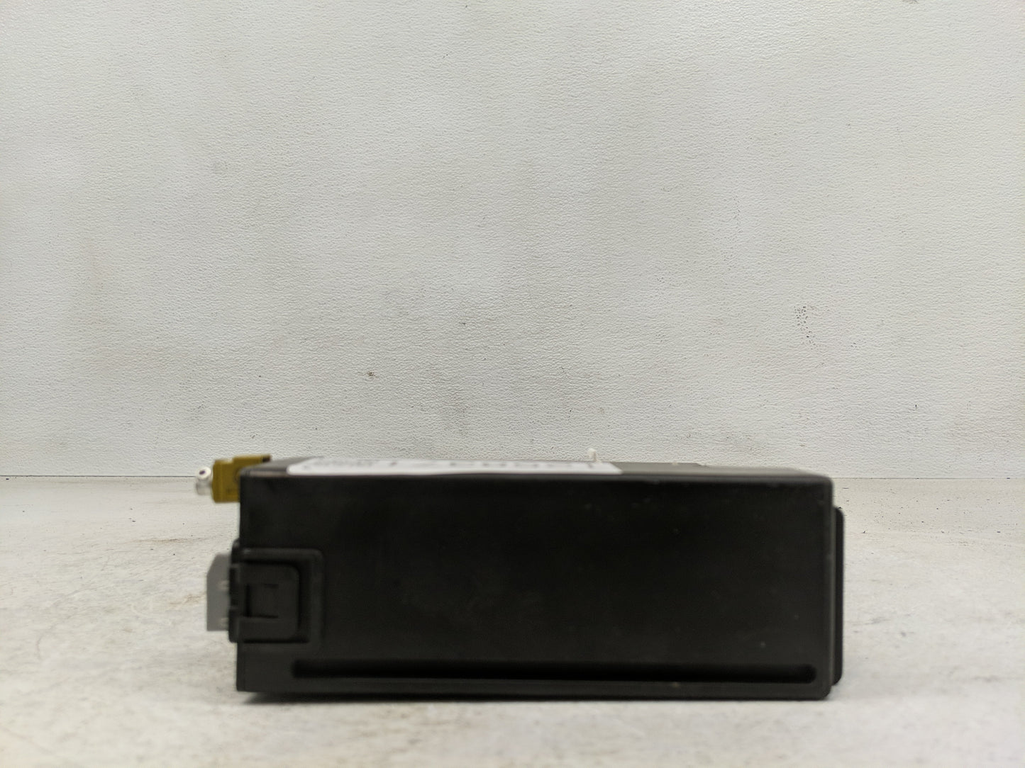 2014 Chevrolet Silverado Radio AM FM Cd Player Receiver Replacement P/N:13592804 Fits OEM Used Auto Parts - Oemusedautoparts