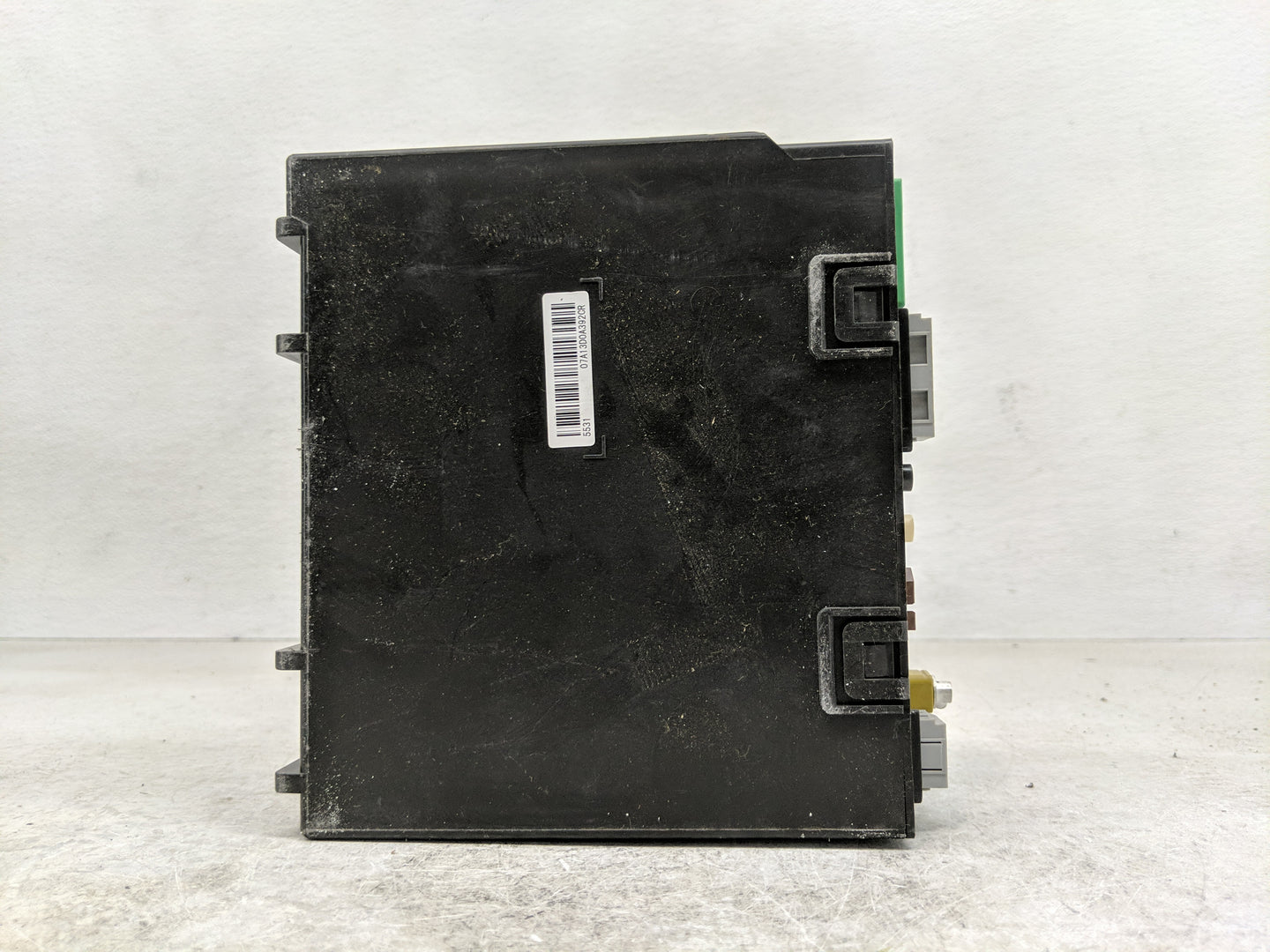 2014 Chevrolet Silverado Radio AM FM Cd Player Receiver Replacement P/N:13592804 Fits OEM Used Auto Parts - Oemusedautoparts