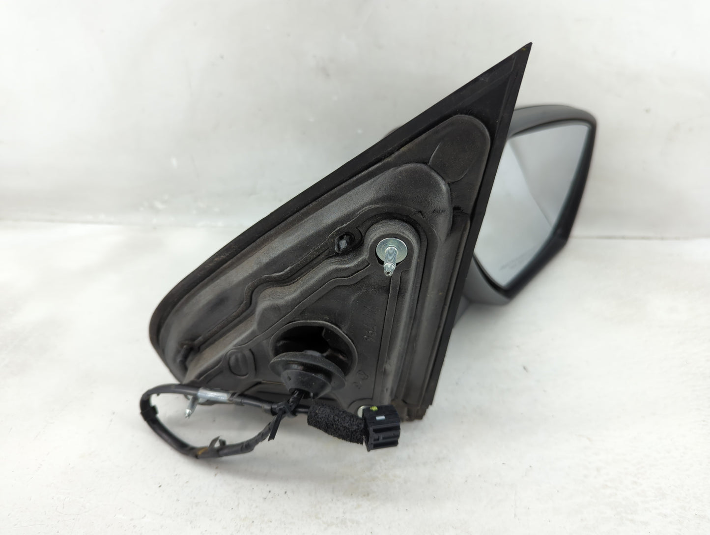 2014 Chevrolet Silverado Passenger Side View Mirror - Right Door Mirror OEM Used - Oemusedautoparts1.com