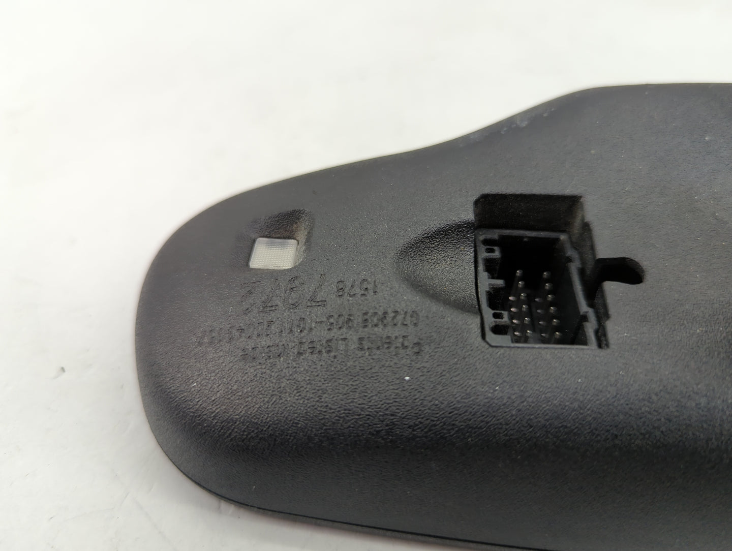 2014-2019 Chevrolet Silverado Interior Rear View Mirror Replacement OEM P/N:15278129 Fits OEM Used Auto Parts - Oemusedautop