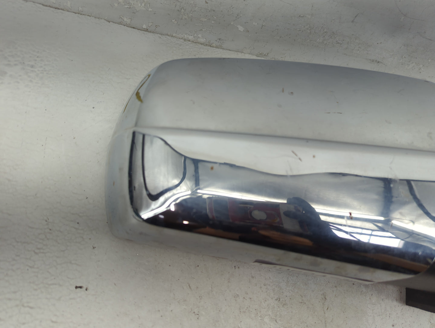 2014-2019 Chevrolet Silverado Passenger Side View Mirror - Right Door Mirror OEM Used - Oemusedautoparts1.com