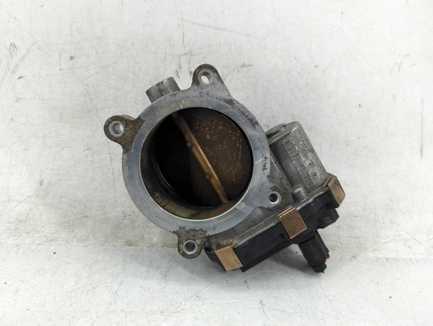 2014-2022 Chevrolet Silverado Throttle Body P/N:12617792 Fits Fits 2014 2015 2016 2017 2018 2019 2020 2021 2022 OEM Used Aut