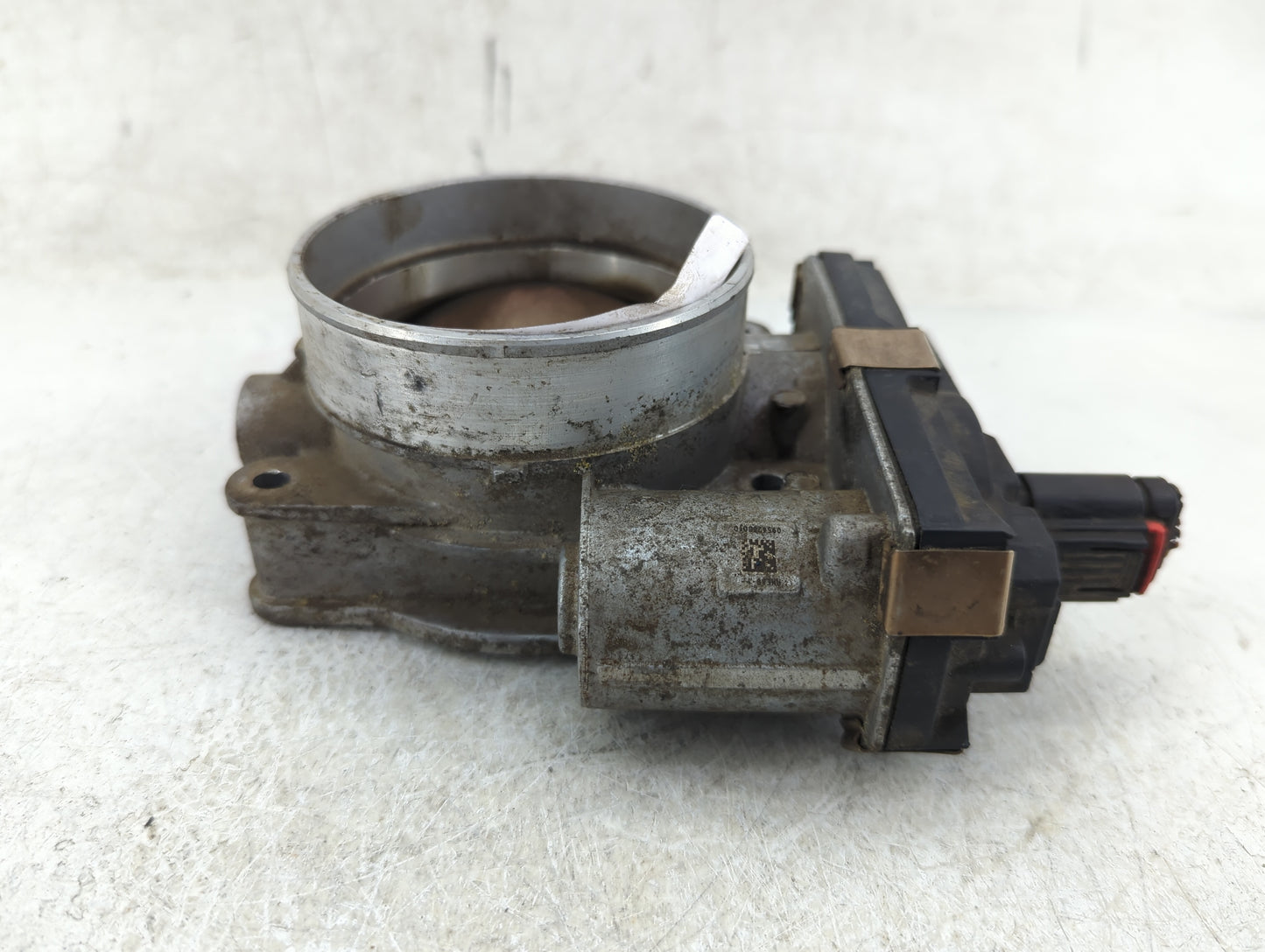 2014-2022 Chevrolet Silverado Throttle Body P/N:12617792 Fits Fits 2014 2015 2016 2017 2018 2019 2020 2021 2022 OEM Used Aut