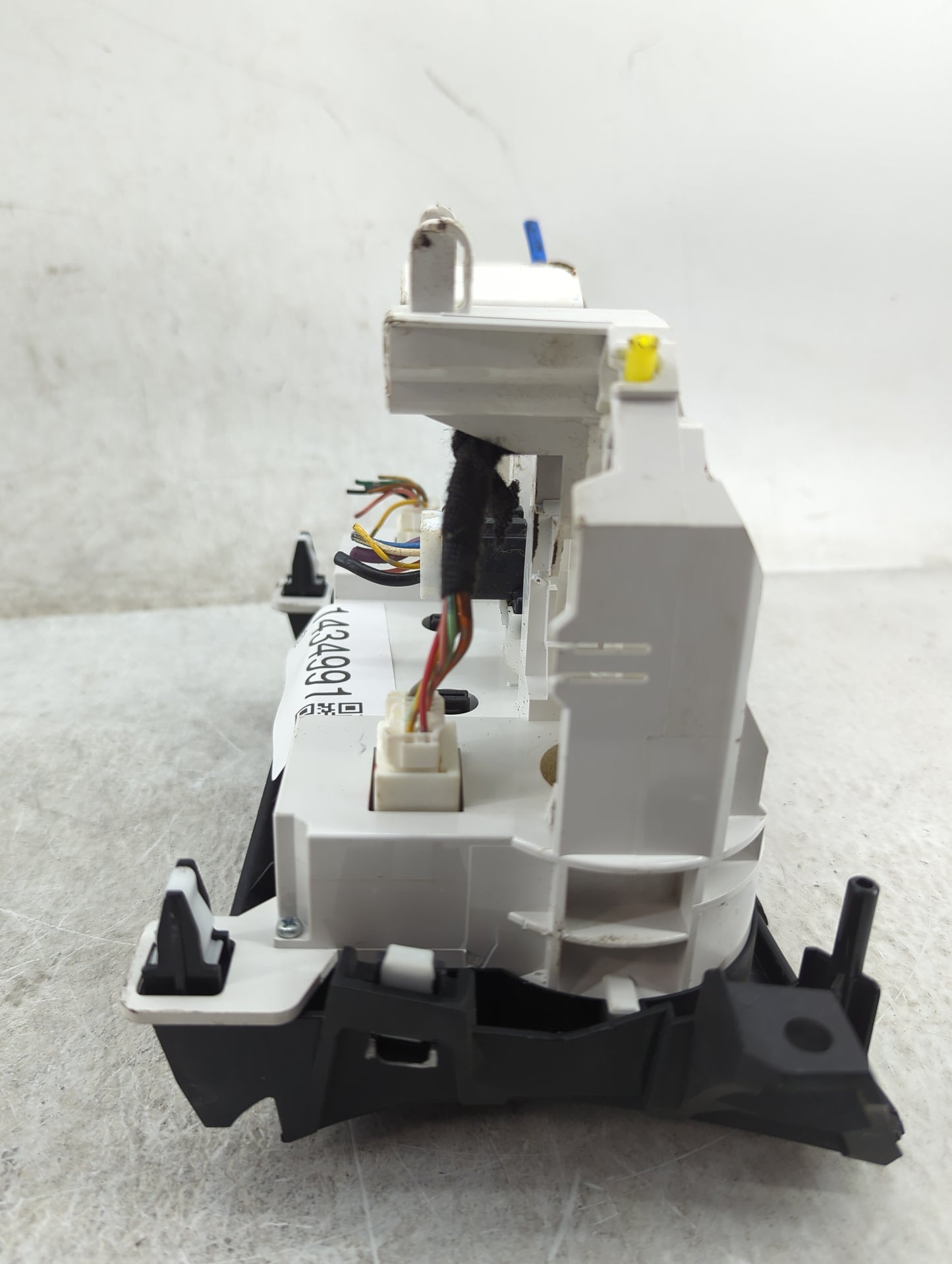 2014-2019 Chevrolet Silverado Climate Control Module Temperature AC/Heater Replacement P/N:BFD1 2F22 Fits OEM Used Auto Part