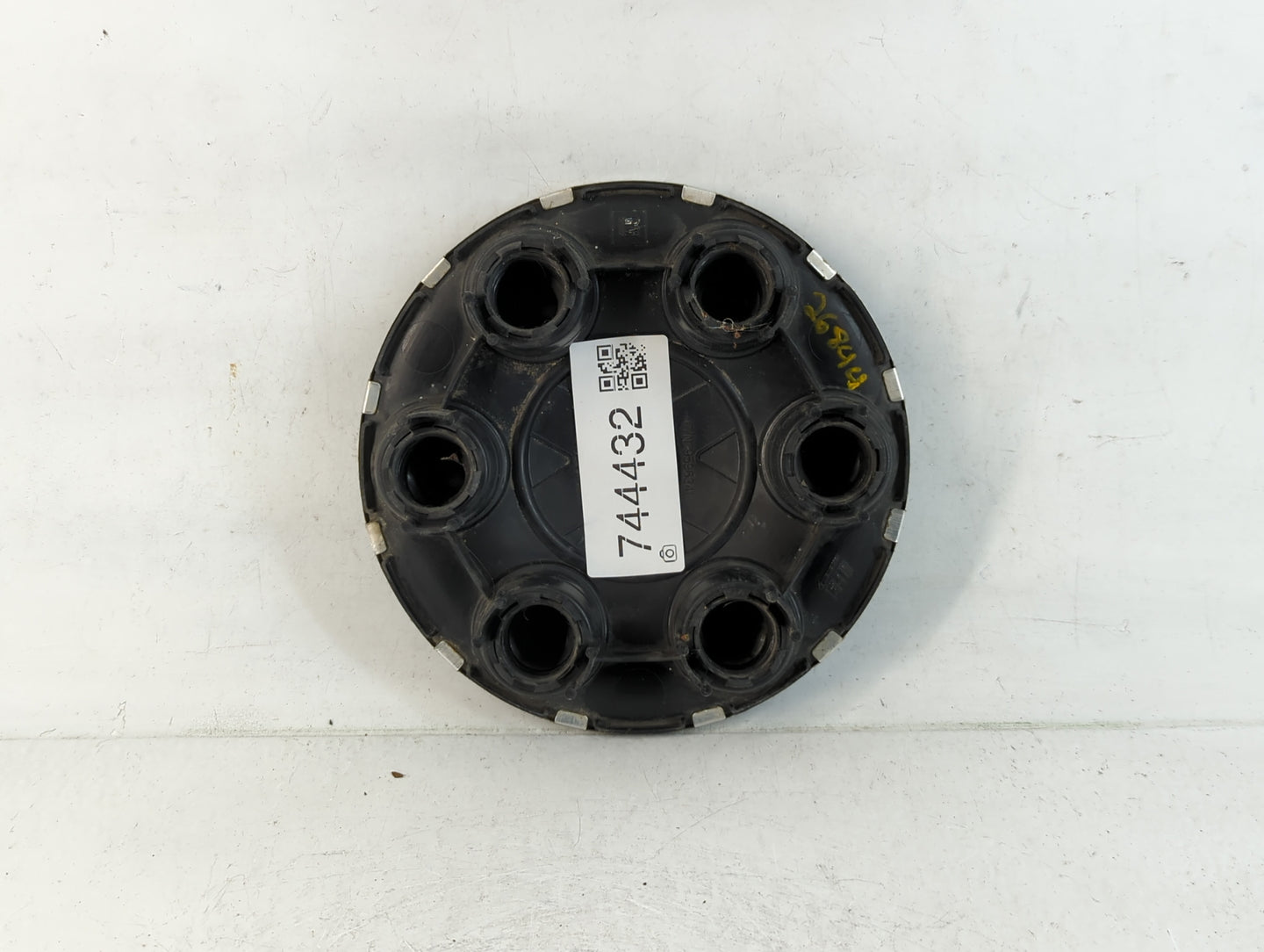 2014 Chevrolet Silverado Rim Wheel Center Cap - Oemusedautoparts1.com