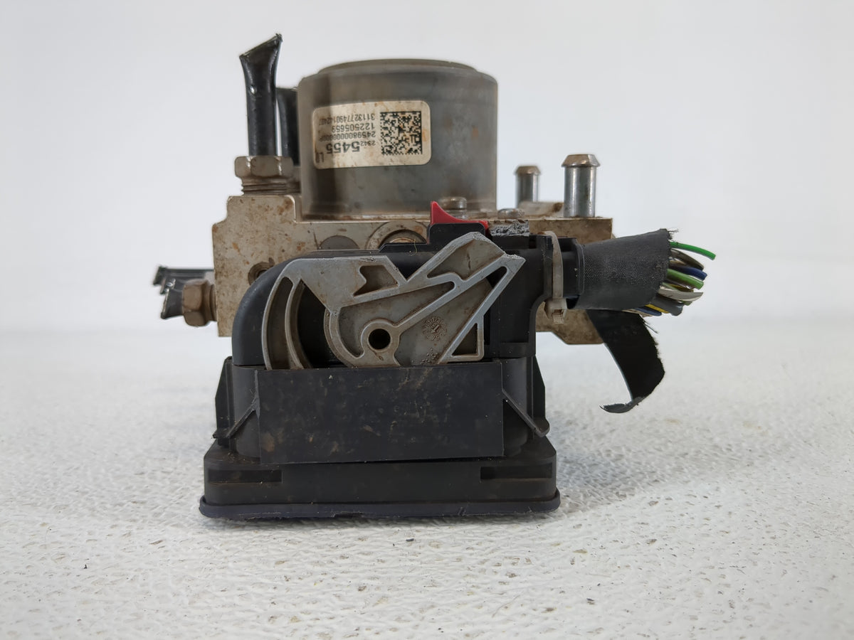 2016 Chevrolet Silverado 1500 Anti-Lock Brake ABS Pump Module Actuator OEM P/N:23425455 Fits Fits 2017 2018 OEM Used Auto Pa