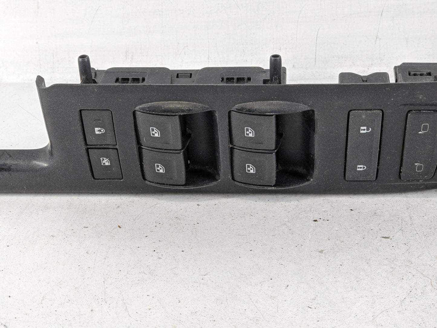 2014-2019 Chevrolet Silverado 1500 Master Power Window Switch Replacement Driver Side Left P/N:23154700 Fits OEM Used Auto P
