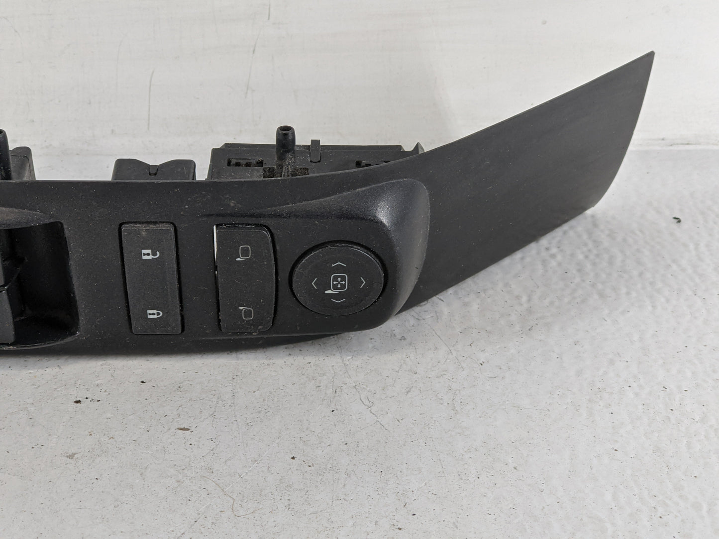 2014-2019 Chevrolet Silverado 1500 Master Power Window Switch Replacement Driver Side Left P/N:23154700 Fits OEM Used Auto P