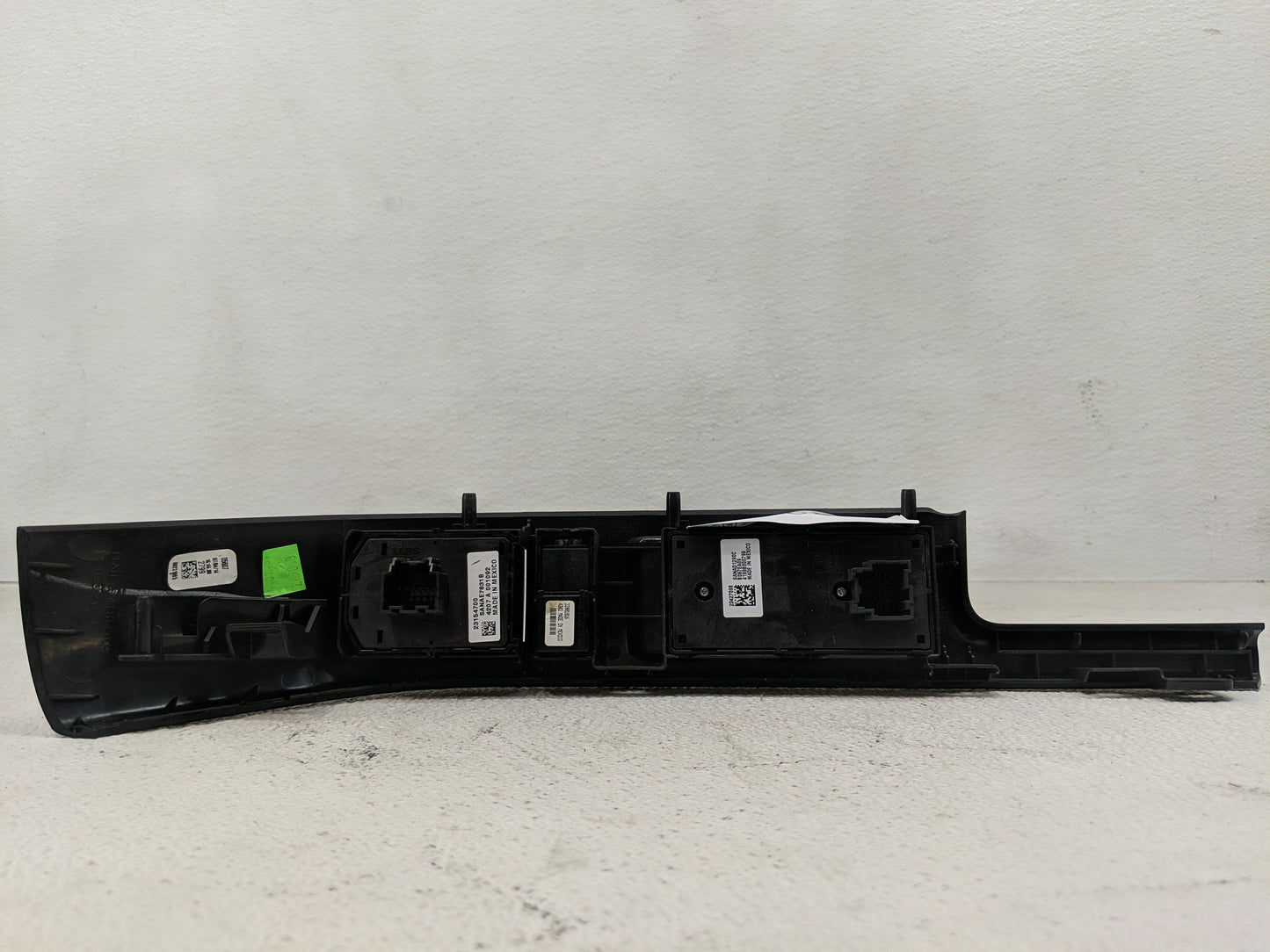 2014-2019 Chevrolet Silverado 1500 Master Power Window Switch Replacement Driver Side Left P/N:23154700 Fits OEM Used Auto P
