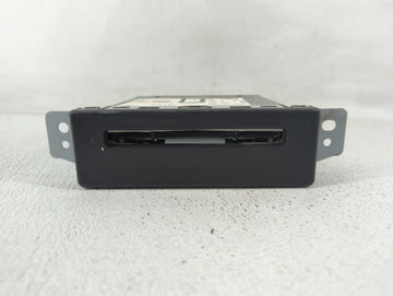 2014 Chevrolet Silverado 1500 Radio AM FM Cd Player Receiver Replacement P/N:13590747 Fits Fits 2013 2015 OEM Used Auto Part